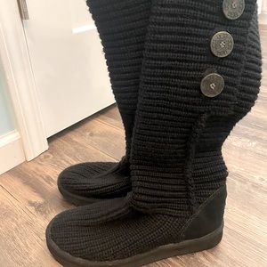 Uggs knit boots